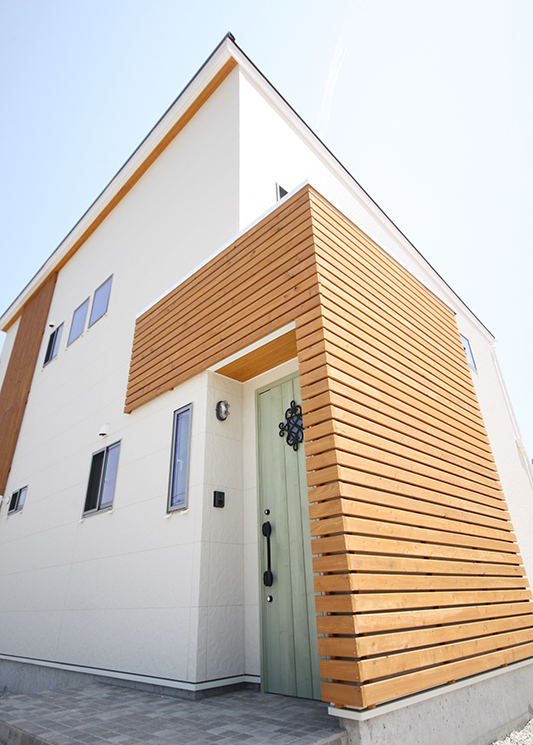 まごのて工房の注文住宅。のどかな田舎風景を楽しむ家